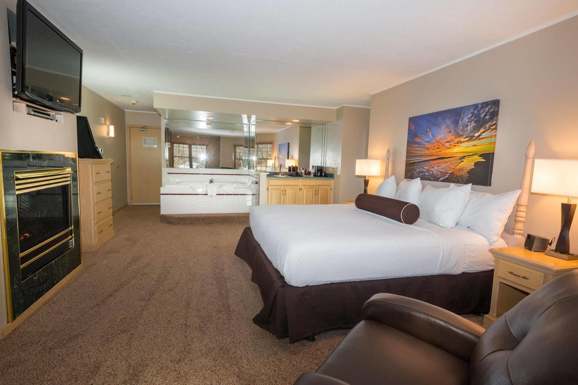 Ashbrooke Hotel Egg Harbor Exterior photo