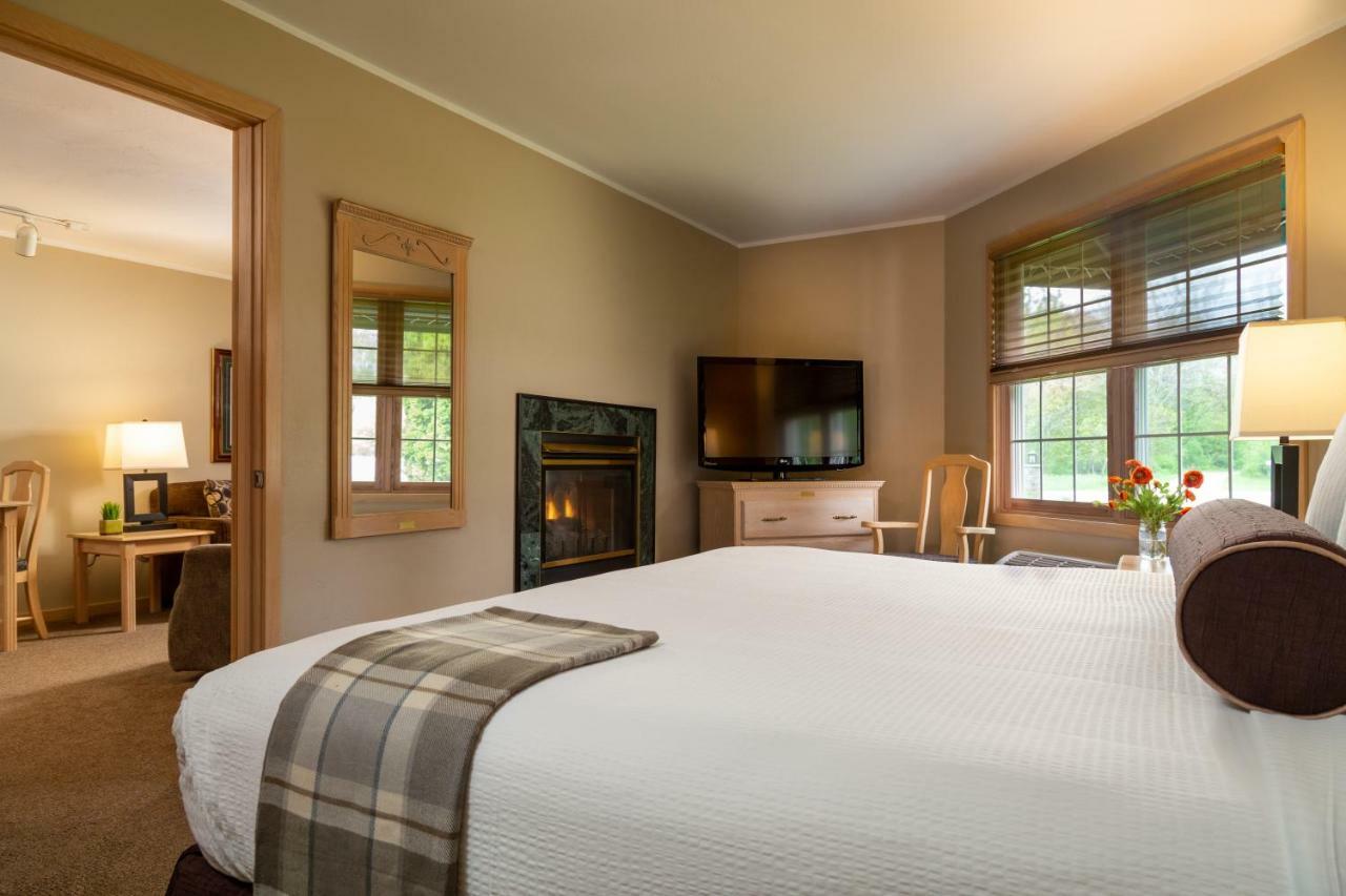 Ashbrooke Hotel Egg Harbor Exterior photo